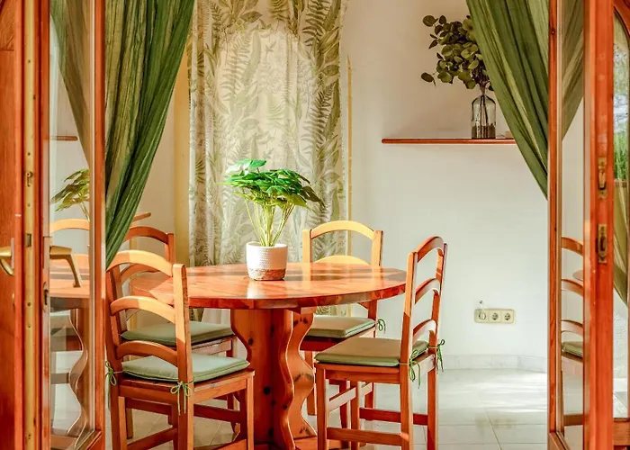 La Mediterranea De Heracles En Villa Denia