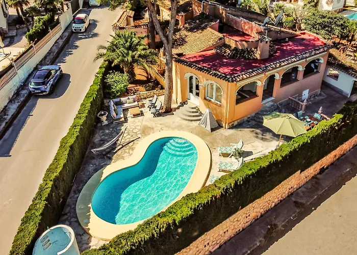 La Mediterranea De Heracles En * Denia