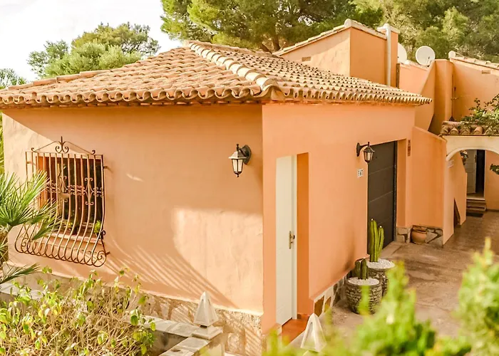 La Mediterranea De Heracles En Vila *